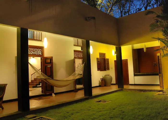 Villa Capers